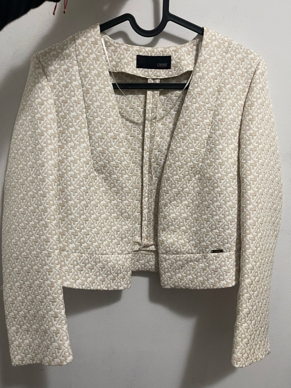 Cream Textured Open-Front Cropped Blazer